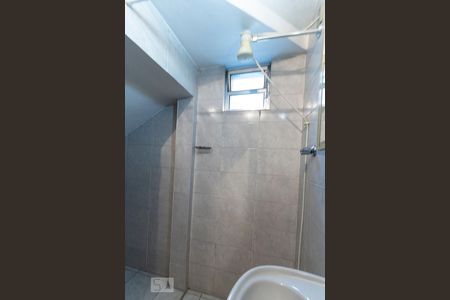 Banheiro de apartamento para alugar com 1 quarto, 35m² em Santo Amaro, São Paulo