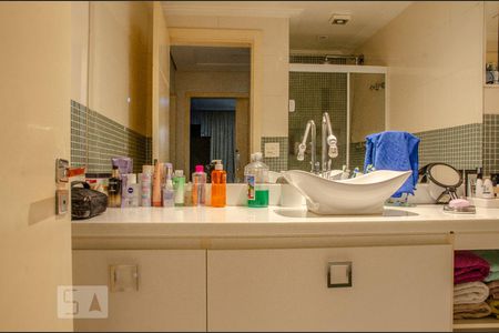 Apartamento à venda com 106m², 3 quartos e 2 vagasBanheiro