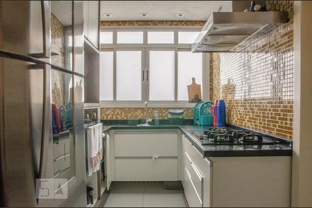 Apartamento à venda com 106m², 3 quartos e 2 vagasCozinha
