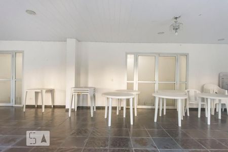 Apartamento à venda com 57m², 2 quartos e 1 vagaÁrea comum - Salão de festas