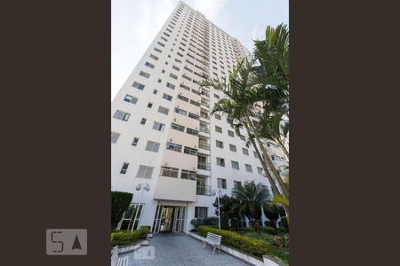 Apartamento à venda com 57m², 2 quartos e 1 vagaFachada