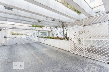 Apartamento à venda com 57m², 2 quartos e 1 vagaFachada