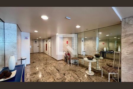 Apartamento para alugar com 94m², 3 quartos e 1 vaga Apartamento para alugar com 94m², 3 quartos e 1 vagaHall