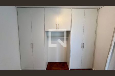 Apartamento para alugar com 94m², 3 quartos e 1 vaga Apartamento para alugar com 94m², 3 quartos e 1 vagaQuarto 2