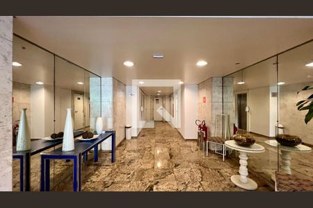 Apartamento para alugar com 94m², 3 quartos e 1 vaga Apartamento para alugar com 94m², 3 quartos e 1 vagaHall