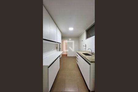 Apartamento para alugar com 94m², 3 quartos e 1 vaga Apartamento para alugar com 94m², 3 quartos e 1 vagaCozinha