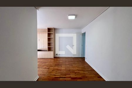 Sala  de apartamento para alugar com 3 quartos, 94m² em Pinheiros, São Paulo