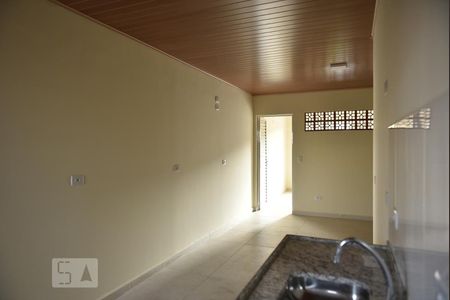 Sala e cozinha de kitnet/studio para alugar com 1 quarto, 50m² em Vila Invernada, São Paulo