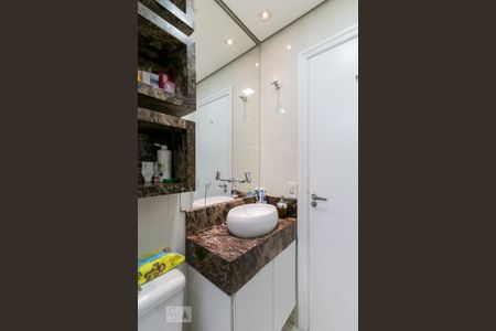 Apartamento à venda com 72m², 3 quartos e 1 vagaBanheiro quarto 3 suíte