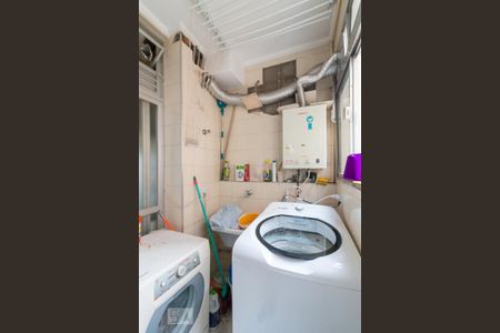 Apartamento à venda com 72m², 3 quartos e 1 vagaÁrea de serviço