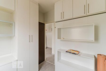 Apartamento para alugar com 59m², 2 quartos e 2 vagasQuarto - Armários