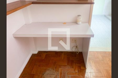 Apartamento para alugar com 70m², 2 quartos e sem vagaQuarto de serviço