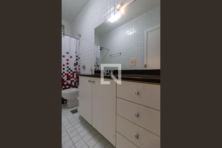 Apartamento para alugar com 70m², 2 quartos e sem vagaBanheiro social