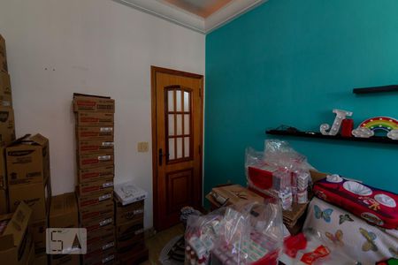 Casa para alugar com 120m², 3 quartos e 4 vagas Casa para alugar com 120m², 3 quartos e 4 vagasQuarto 2