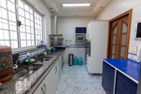 Casa para alugar com 120m², 3 quartos e 4 vagas Casa para alugar com 120m², 3 quartos e 4 vagasCozinha