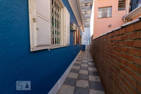 Casa para alugar com 120m², 3 quartos e 4 vagas Casa para alugar com 120m², 3 quartos e 4 vagasEntrada de Serviço