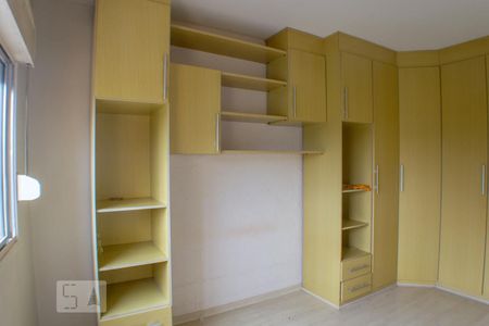 Quarto 1 de apartamento para alugar com 2 quartos, 66m² em Ouro Branco, Novo Hamburgo