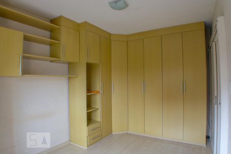 Quarto 1 de apartamento para alugar com 2 quartos, 66m² em Ouro Branco, Novo Hamburgo