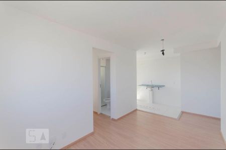 Sala de apartamento à venda com 2 quartos, 41m² em Itaquera, São Paulo