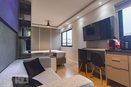 Studio de kitnet/studio para alugar com 1 quarto, 20m² em Novo Mundo, Curitiba