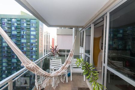 Varanda de apartamento à venda com 2 quartos, 50m² em Barra da Tijuca, Rio de Janeiro