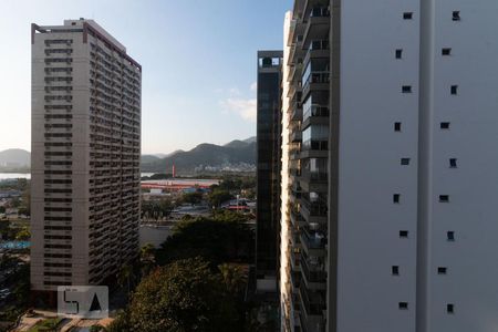 Vista de apartamento à venda com 2 quartos, 50m² em Barra da Tijuca, Rio de Janeiro