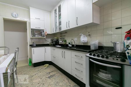 Apartamento à venda com 90m², 3 quartos e 1 vagaCozinha
