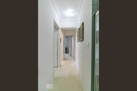 Corredor de apartamento à venda com 3 quartos, 90m² em Chácara Santo Antônio (zona Leste), São Paulo