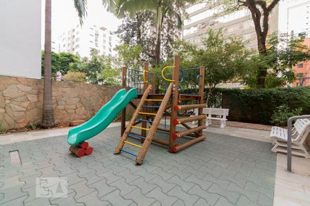 Apartamento para alugar com 103m², 3 quartos e 2 vagasÁrea Comum - Playground