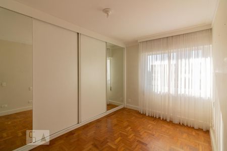 Suíte de apartamento para alugar com 3 quartos, 103m² em Itaim Bibi, São Paulo