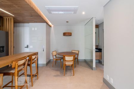 Sala de apartamento para alugar com 2 quartos, 63m² em Vila Olímpia, São Paulo