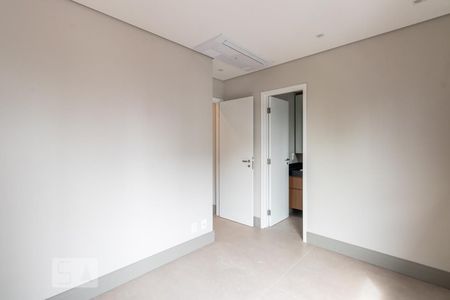Suite de apartamento para alugar com 2 quartos, 65m² em Vila Olímpia, São Paulo