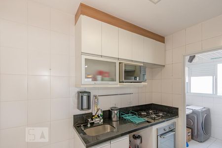 Apartamento à venda com 83m², 2 quartos e 2 vagasCozinha