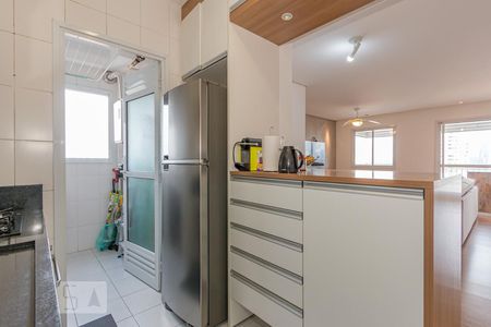 Apartamento à venda com 83m², 2 quartos e 2 vagasCozinha