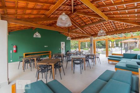 Apartamento para alugar com 48m², 2 quartos e 1 vaga Apartamento para alugar com 48m², 2 quartos e 1 vagaSalão de Festas