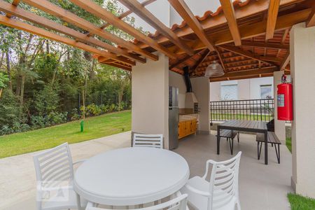 Apartamento para alugar com 48m², 2 quartos e 1 vaga Apartamento para alugar com 48m², 2 quartos e 1 vagaÁrea comum - Churrasqueira