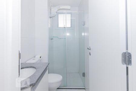 Banheiro de kitnet/studio à venda com 1 quarto, 31m² em Água Branca, São Paulo