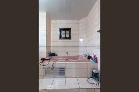 Casa à venda com 270m², 4 quartos e 6 vagas Casa à venda com 270m², 4 quartos e 6 vagasBanheiro 2