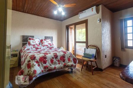 Casa à venda com 270m², 4 quartos e 6 vagas Casa à venda com 270m², 4 quartos e 6 vagasQuarto 3