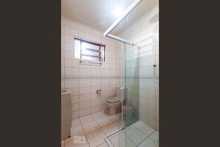 Casa à venda com 270m², 4 quartos e 6 vagas Casa à venda com 270m², 4 quartos e 6 vagasBanheiro 1