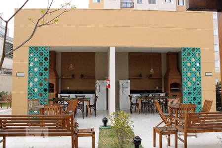 Apartamento à venda com 42m², 2 quartos e sem vagaÁrea comum - Churrasqueira