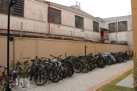 Apartamento à venda com 42m², 2 quartos e sem vagaÁrea comum - Bicicletário