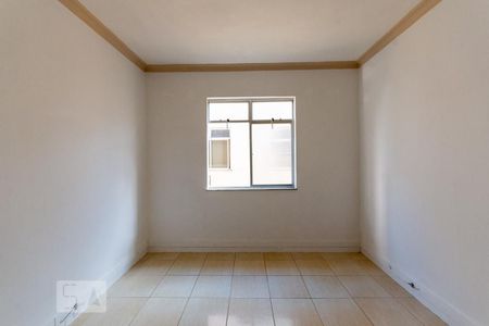 Sala de apartamento para alugar com 2 quartos, 50m² em Tijuca, Rio de Janeiro