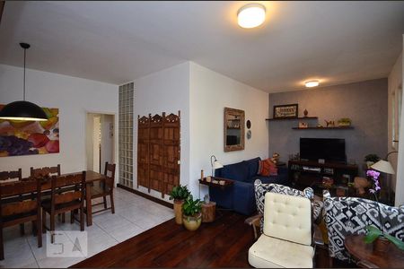 Sala de casa à venda com 4 quartos, 170m² em São Francisco, Niterói