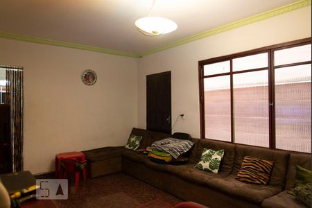 Sala de casa à venda com 4 quartos, 195m² em Jardim Vila Formosa, São Paulo