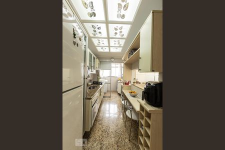 Apartamento à venda com 68m², 3 quartos e 1 vaga Apartamento à venda com 68m², 3 quartos e 1 vagaCozinha