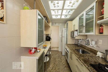 Apartamento à venda com 68m², 3 quartos e 1 vaga Apartamento à venda com 68m², 3 quartos e 1 vagaCozinha