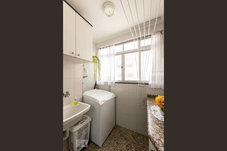 Apartamento à venda com 68m², 3 quartos e 1 vaga Apartamento à venda com 68m², 3 quartos e 1 vagaÁrea de Serviço