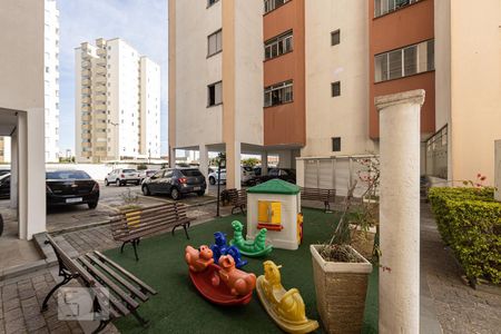 Apartamento à venda com 68m², 3 quartos e 1 vaga Apartamento à venda com 68m², 3 quartos e 1 vagaÁrea Comum - Playground