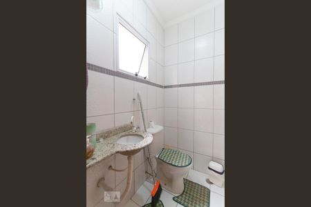 Casa de condomínio à venda com 101m², 2 quartos e 2 vagasBanheiro 2